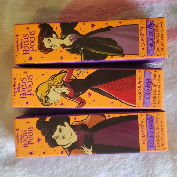 ColourPop x Hocus Pocus Welcome to the Sisterhood - Picture 3 of 4